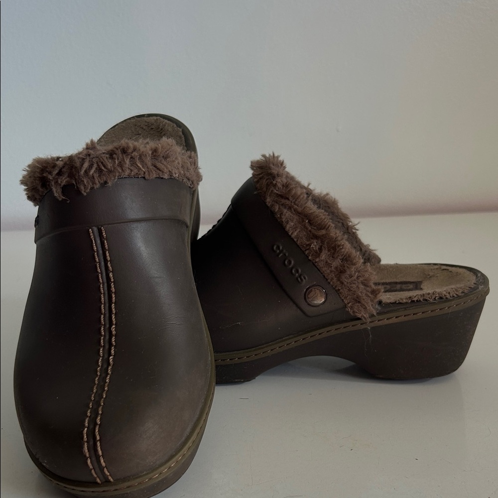 CROCS Women's Dark Brown Mules with Plush Lining
